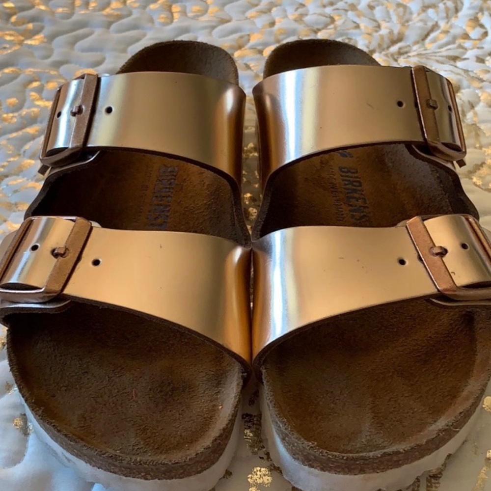 Rose gold Birkenstock’s